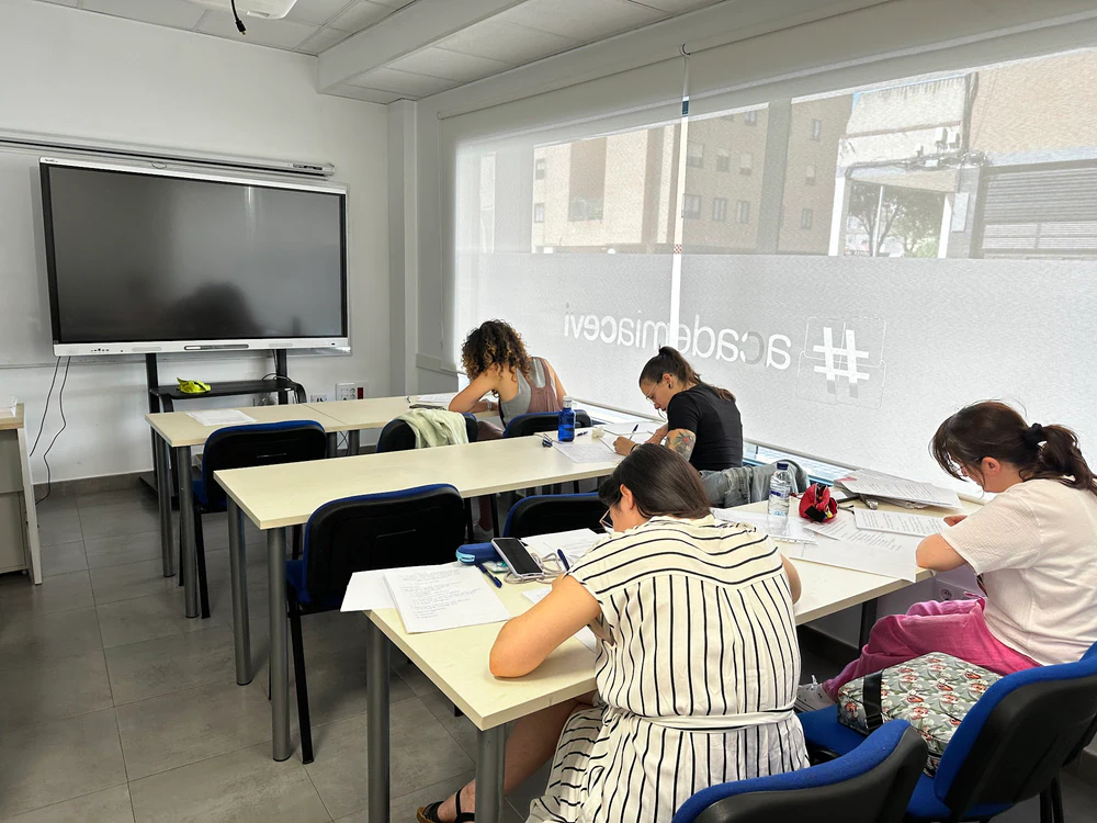 Foto de Academia Atticus- Oposiciones Maestros