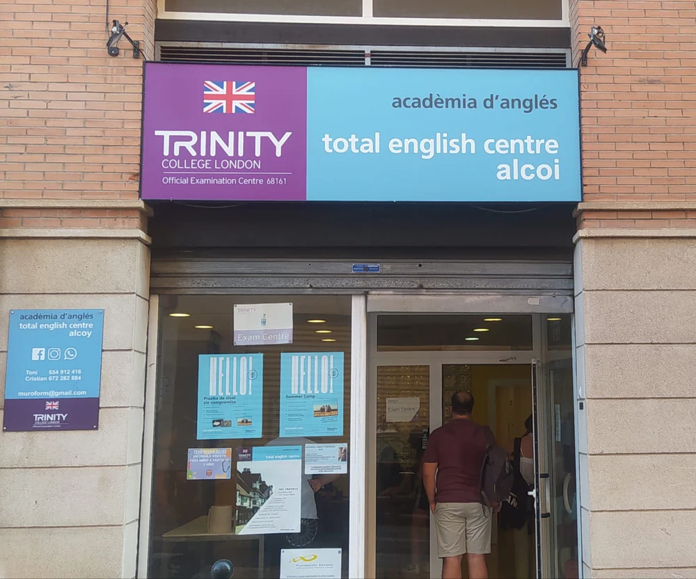 Foto de TOTAL ENGLISH CENTRE