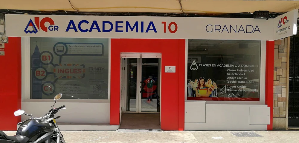 Foto de Academia 10 Granada - Facultad de Ciencias