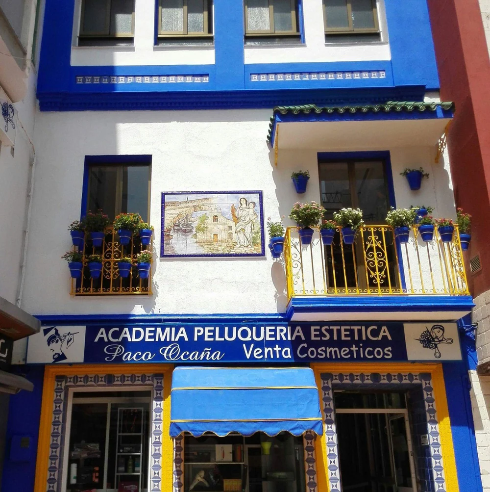 Academia de Peluquería y Estética Paco Ocaña