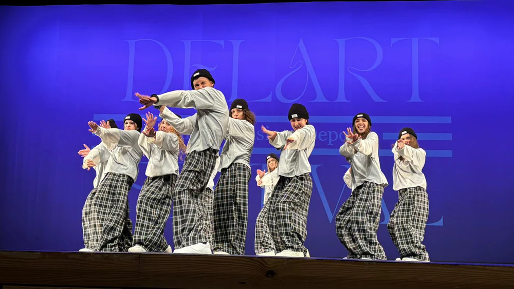 Portada de Dreams academia de baile