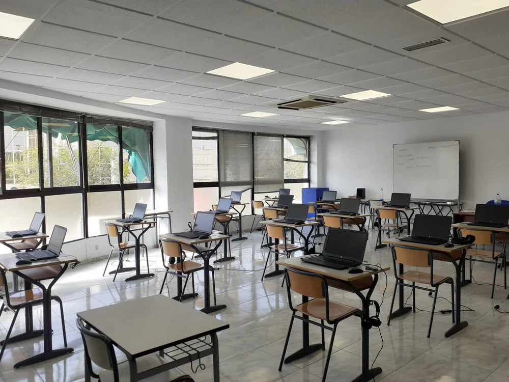 Foto de ALICANTE, EXAMEN CCSE y DELE