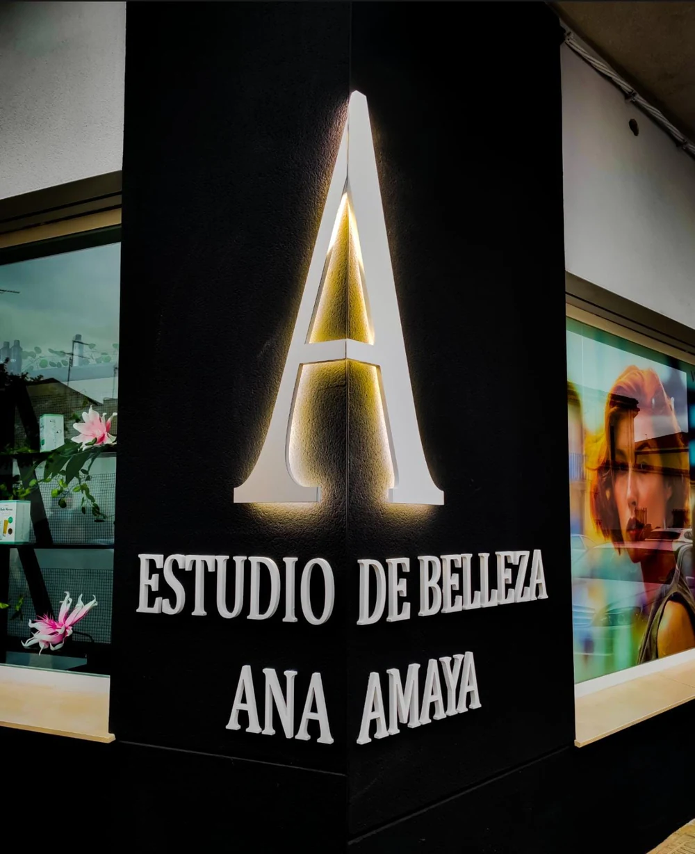 Foto de Academia de Formación Peluqueria y Estética Maty Santana