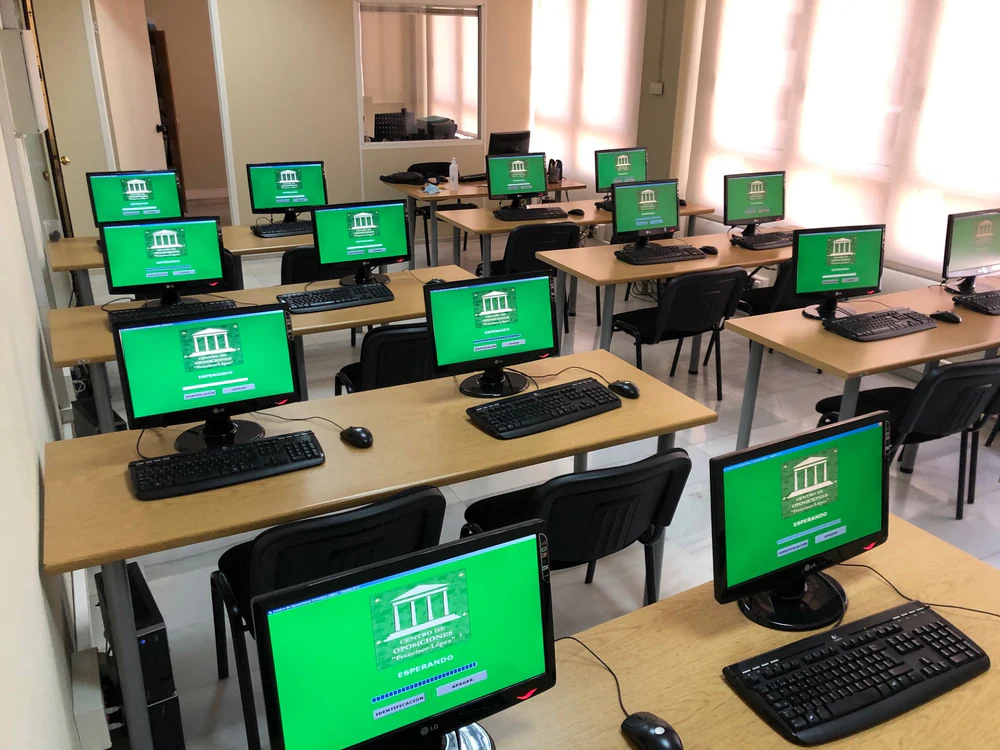 Foto de Preparador Oposiciones