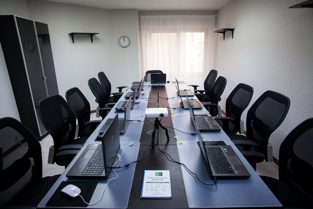 Foto de Cursos de Excel y Ofimática en Madrid - Aluche
