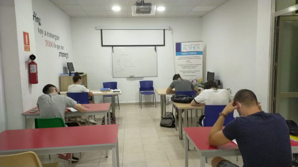 Foto de Opositas Andújar