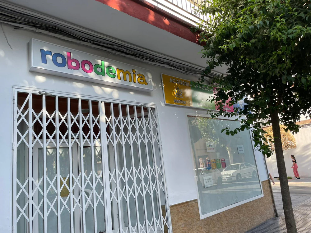 Robodemia