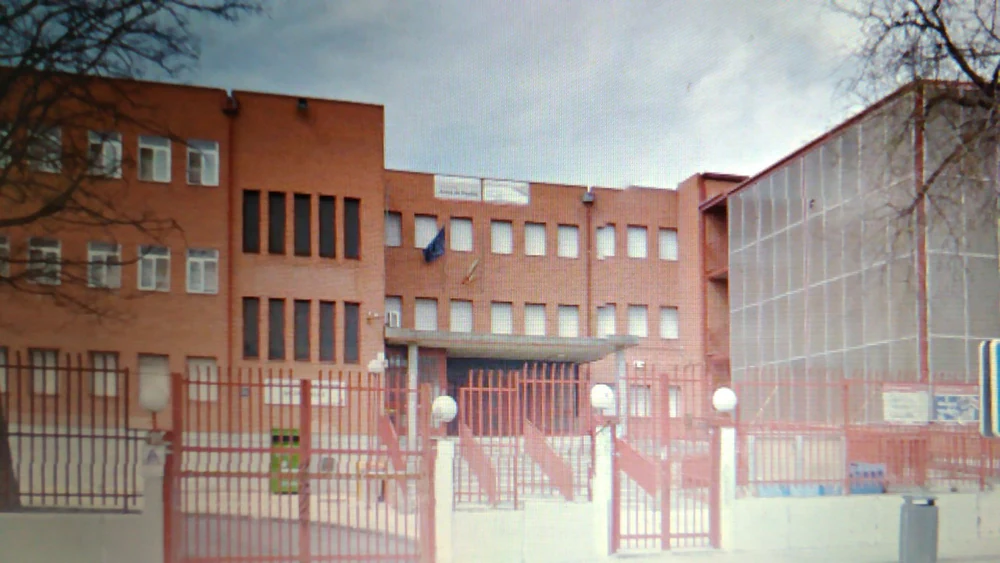 Foto de Escuela Oficial de Idiomas Valdezarza