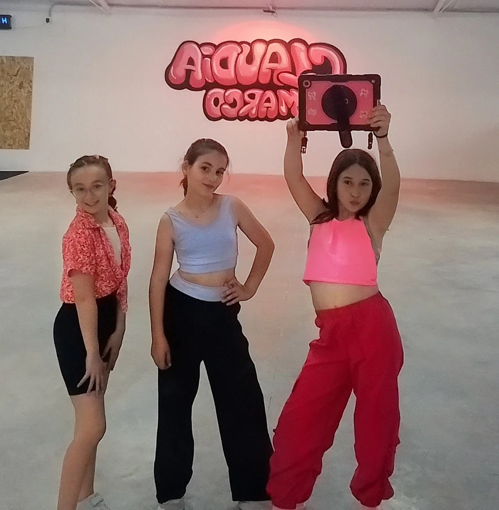 Foto de Escuela de Baile “Claudia Marco”