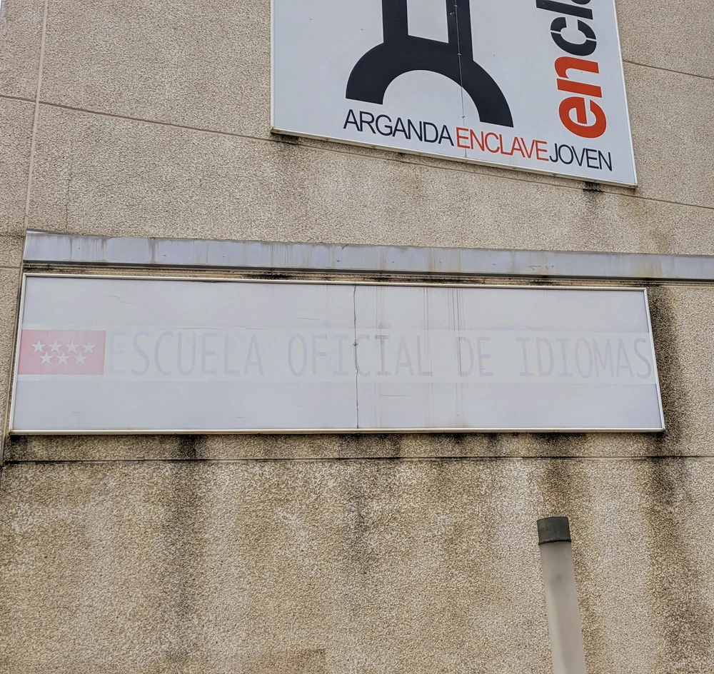 Escuela Oficial de Idiomas