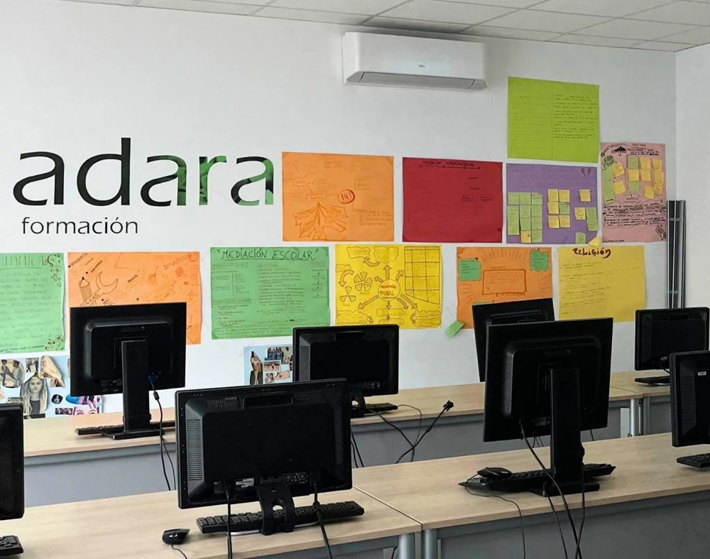 Foto de Adara Formación
