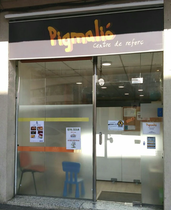 Portada de PIGMALIÓ centre de reforç