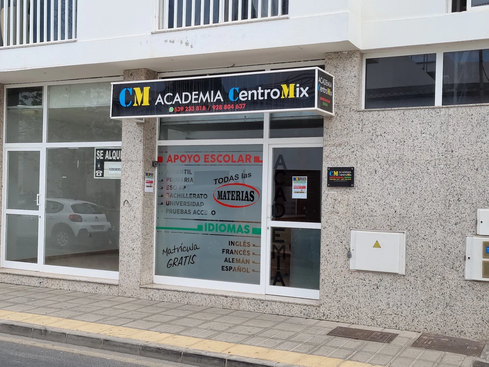 Portada de Academia CentroMix
