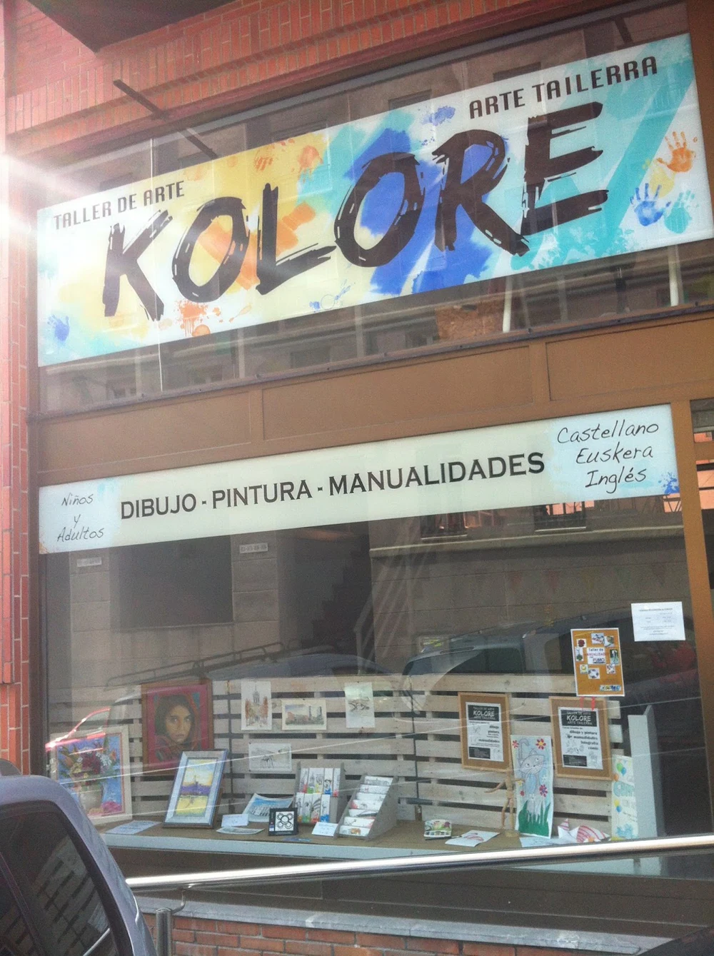 Foto de Academia de Dibujo y Pintura Bgo