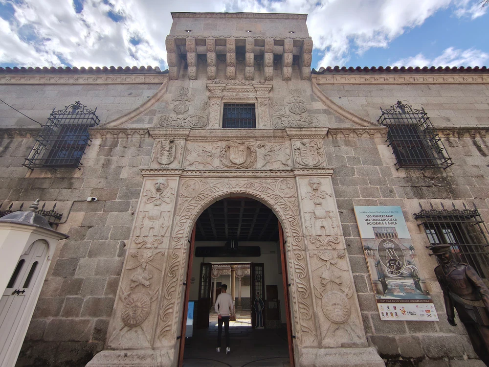 Foto de Palacio de Polentinos, Academia de Intendencia