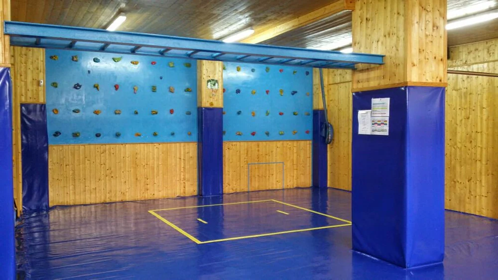 Academia de Actividades Deportivas Óscar Fernández
