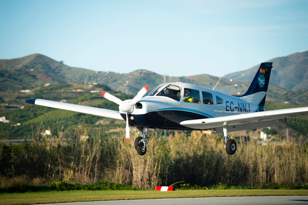 Aerodynamics Academy - Flight Training School