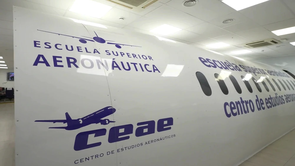 Portada de Escuela Superior Aeronáutica - ESA MADRID