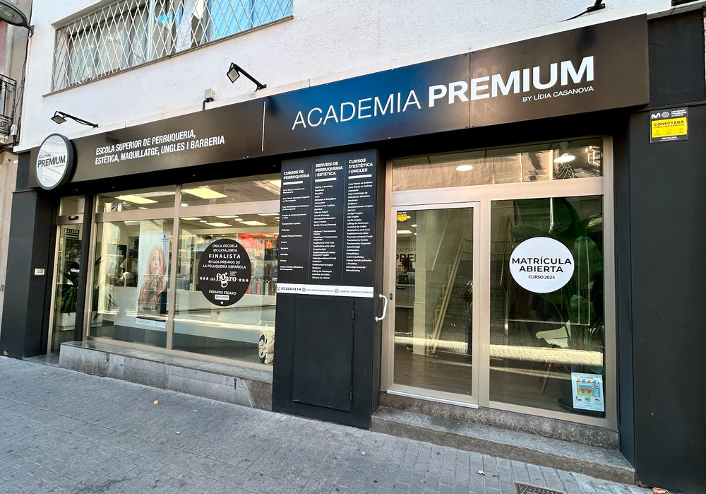 Academia Premium by Lídia Casanova. Peluquería, Estética y Uñas