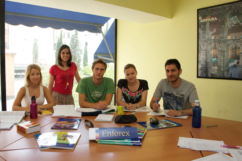 Grupo Nova Àgora