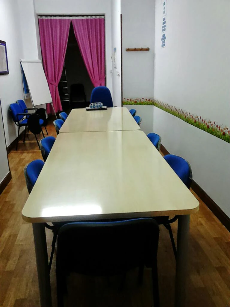 Foto de Academia de Estudios Cifras y Letras