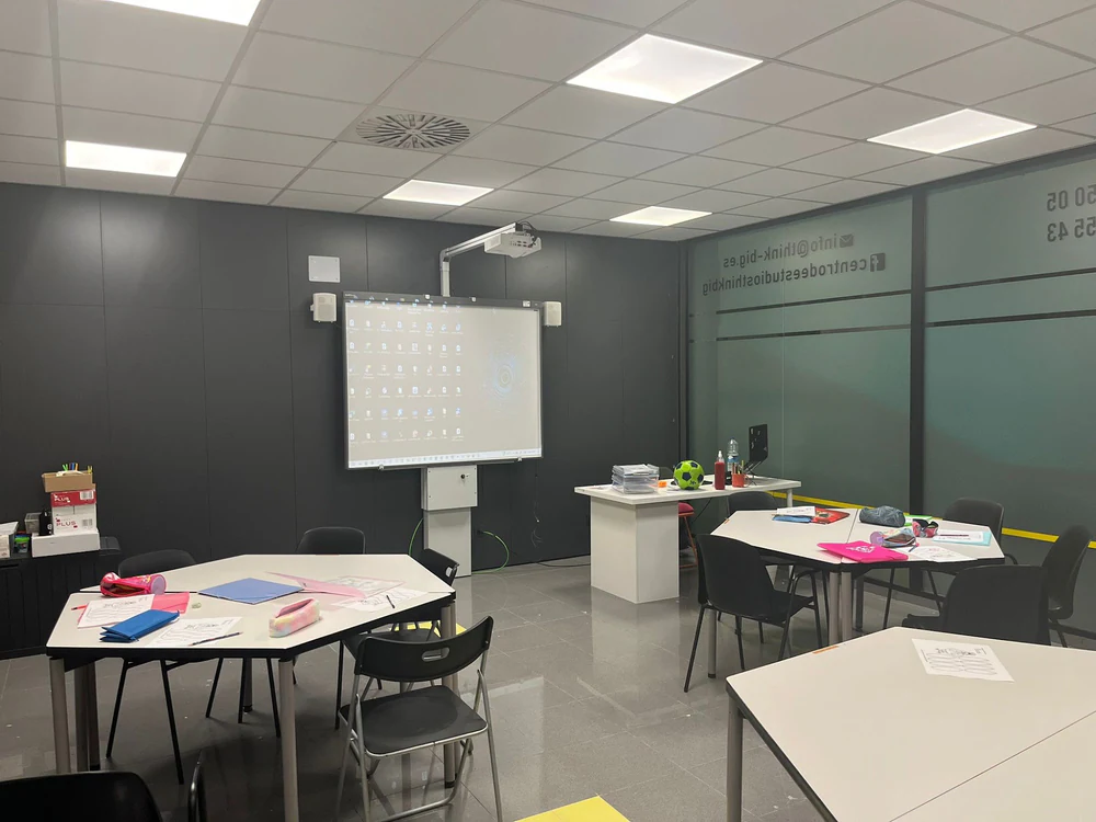 Centro de estudios Think Big