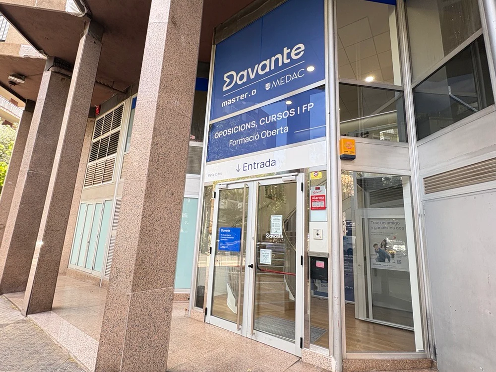Academia Oposiciones, Cursos y FP Davante MasterD | Barcelona Paris