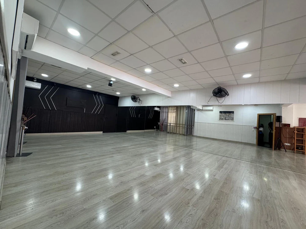Portada de Dancing Dreams Madrid