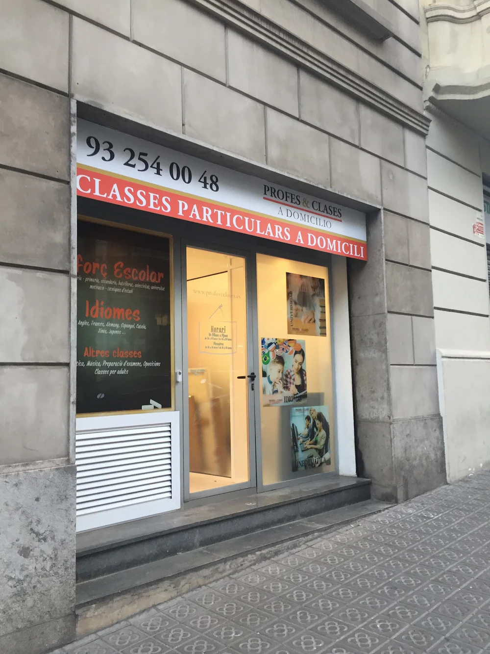 EnClase Clases Particulares Barcelona. Profesores a Domicilio.