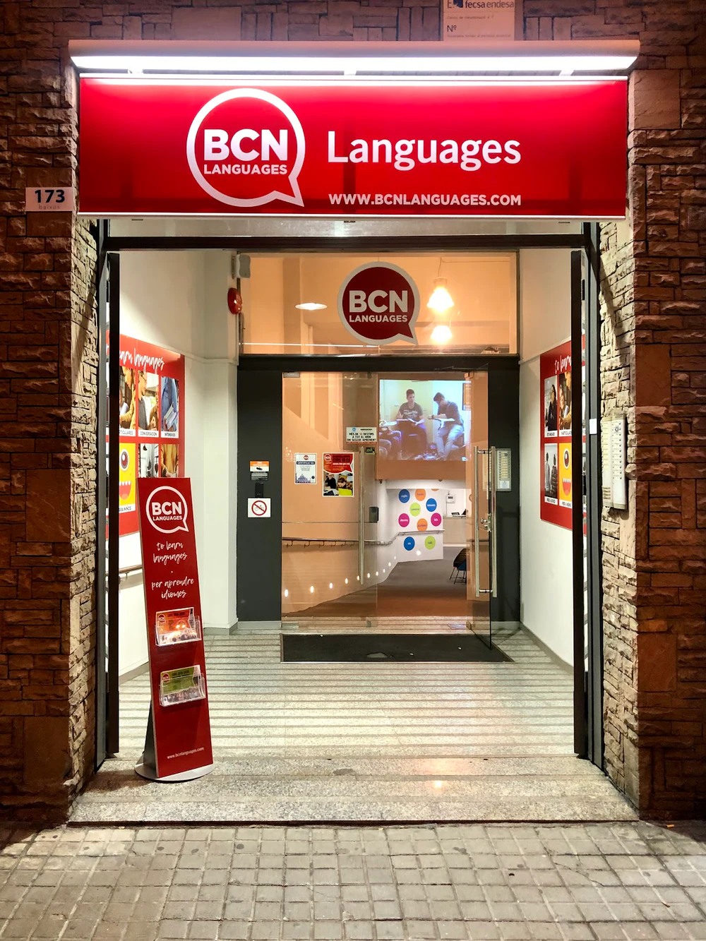 Foto de Language Services. Clases de inglés para empresas y profesionales online y presenciales