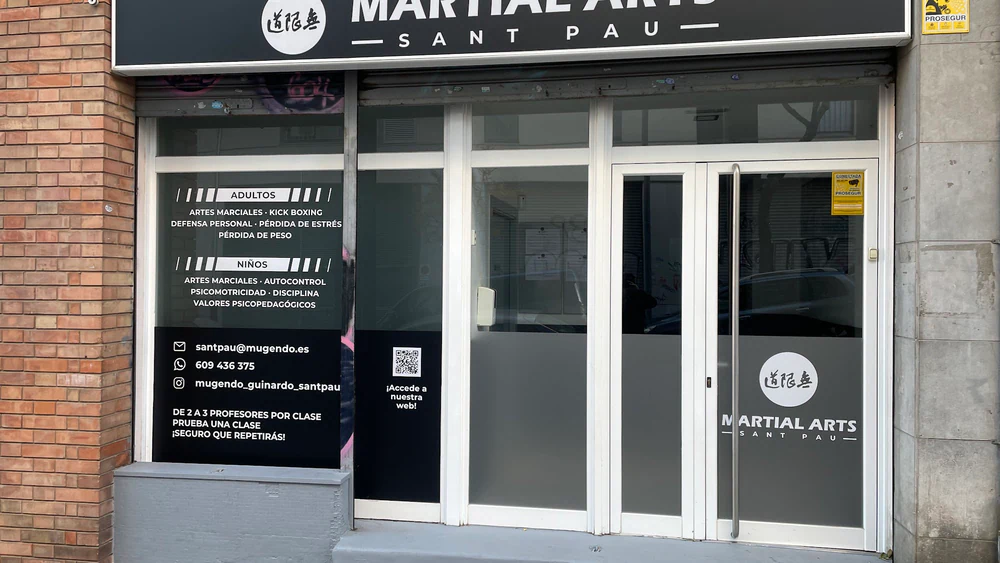 Foto de GOLDEN KYU LES CORTS | Artes marciales - Kick Boxing - Entrenamiento Personal