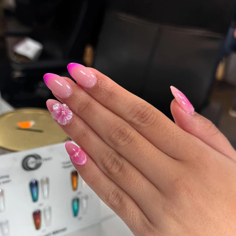 Foto de FENOMENAIL - Centro y Academia de Uñas