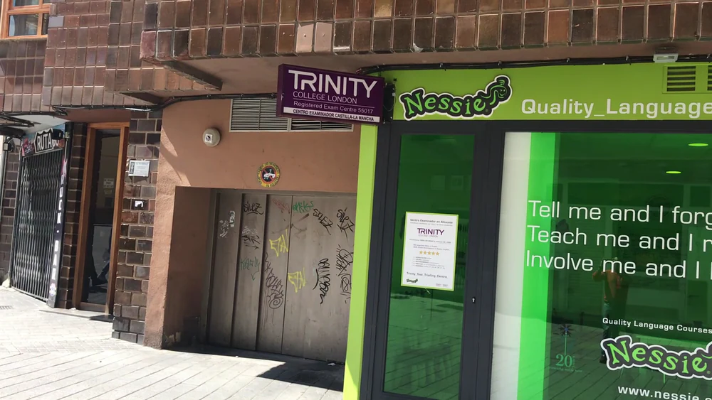 Foto de Nessie | Cursos de inglés de calidad
