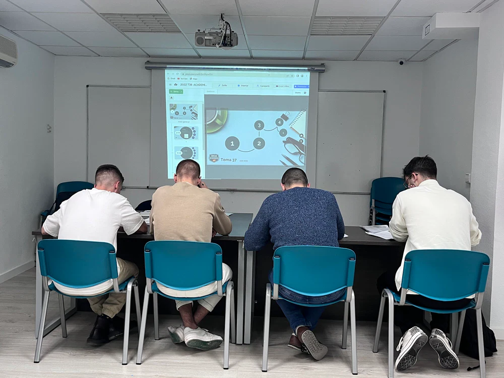 Foto de Academia Policia Nacional DEA Jurispol