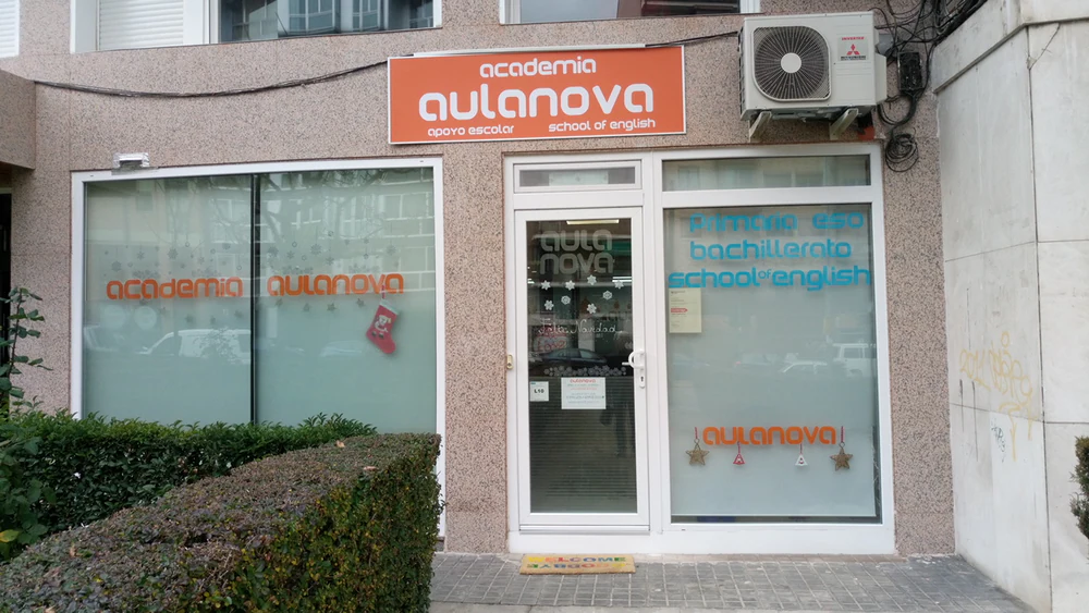 Portada de Academia Aulanova
