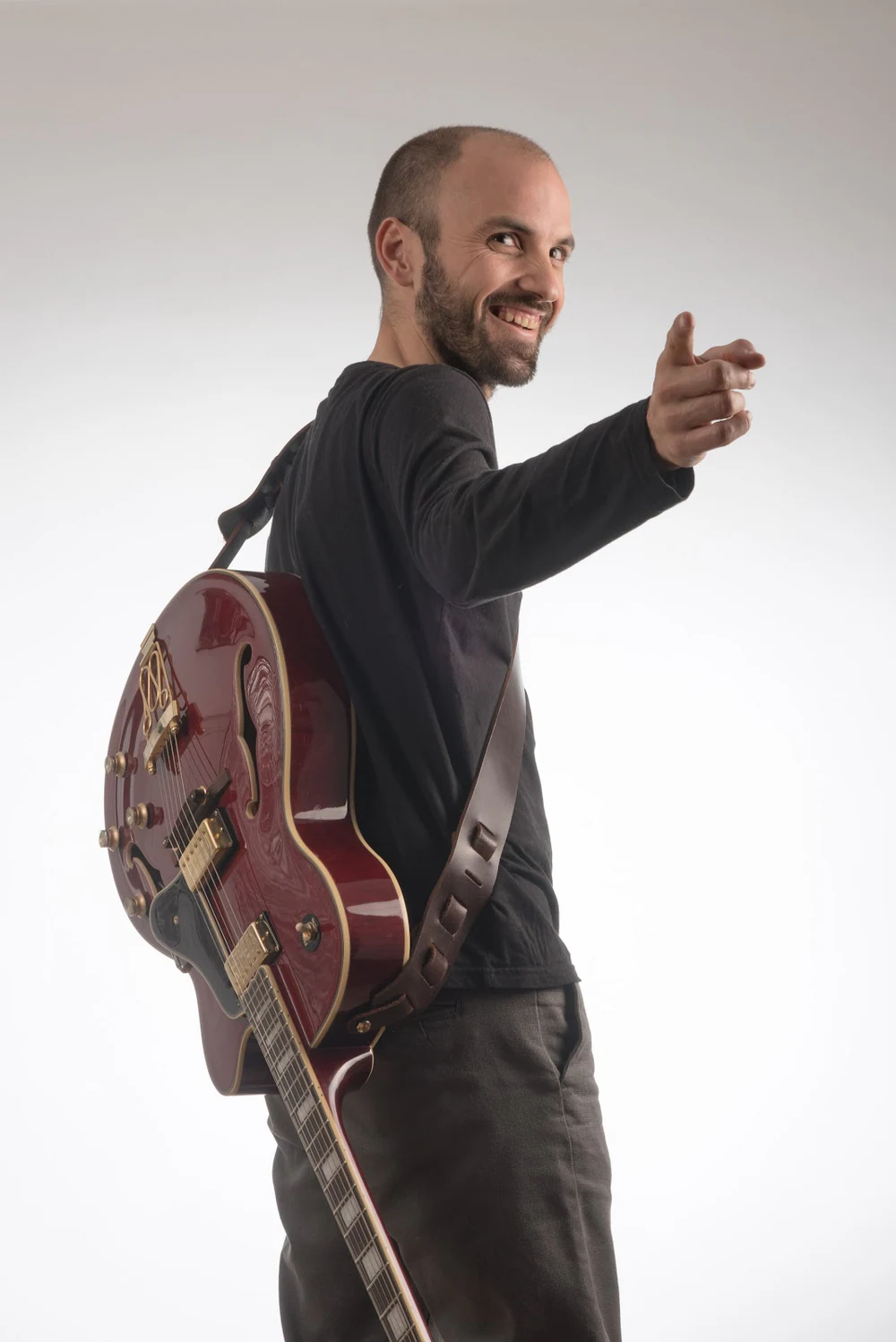 Foto de Clases de Guitarra Estrecho. Método Carlos Domínguez Music