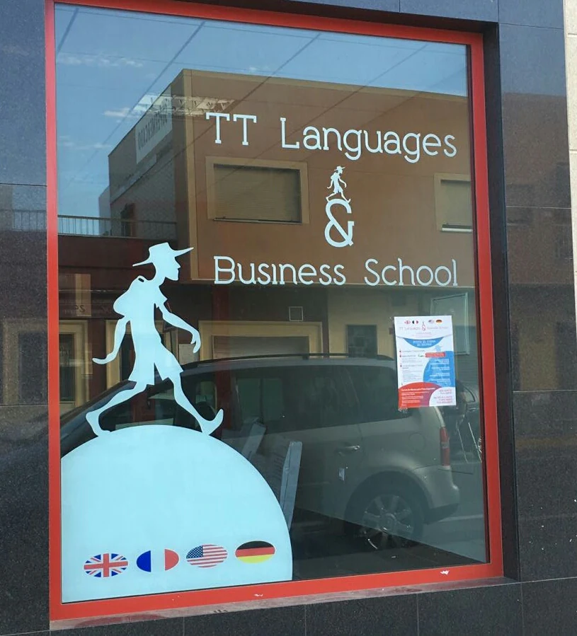 TT languages & business school