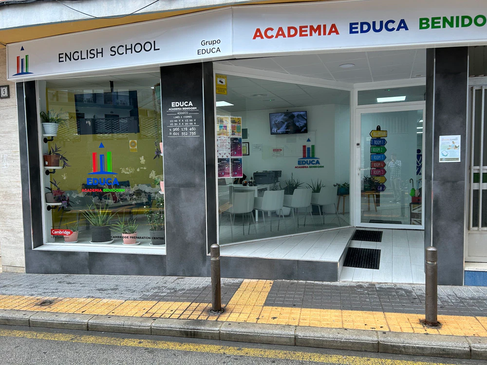 Foto de Centro de Estudios Carabás