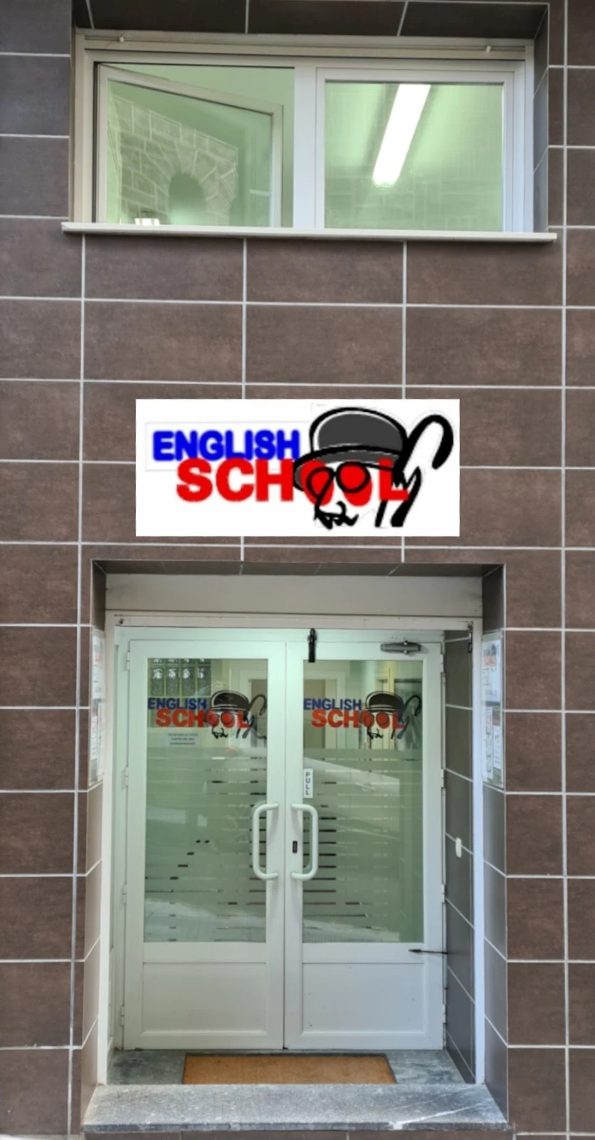 Portada de English School - Esteban Ayerbe-Bilbao