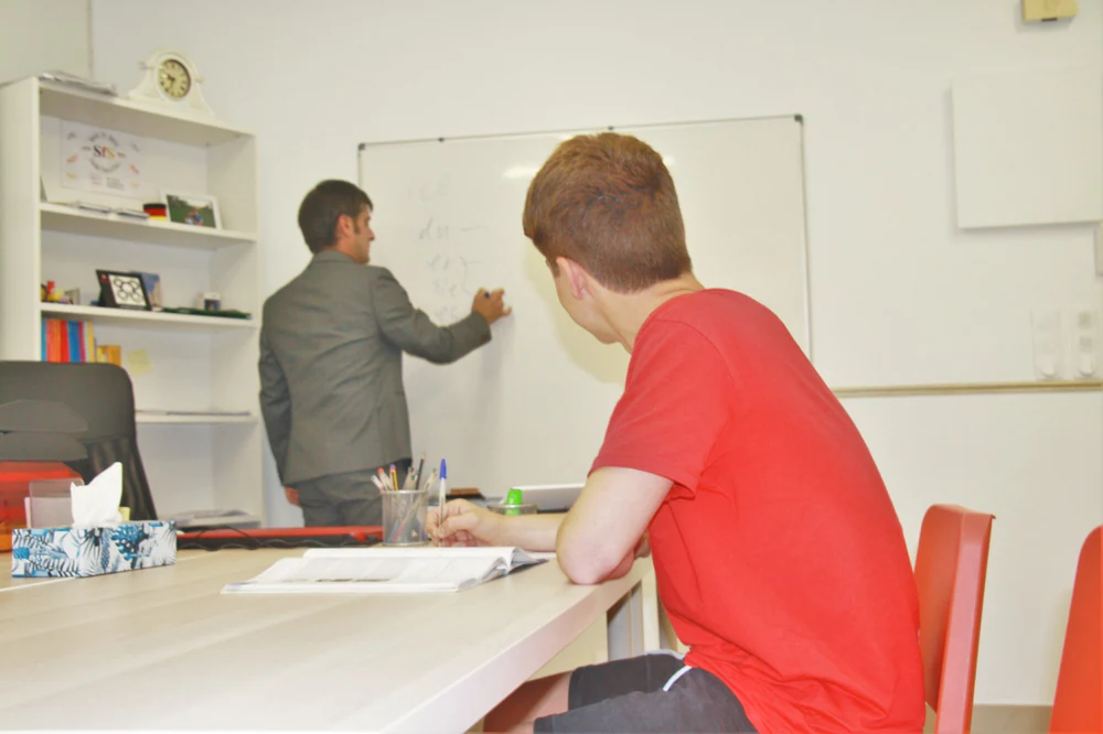 SfS clases alemán en Bilbao. Schritt für Schritt.