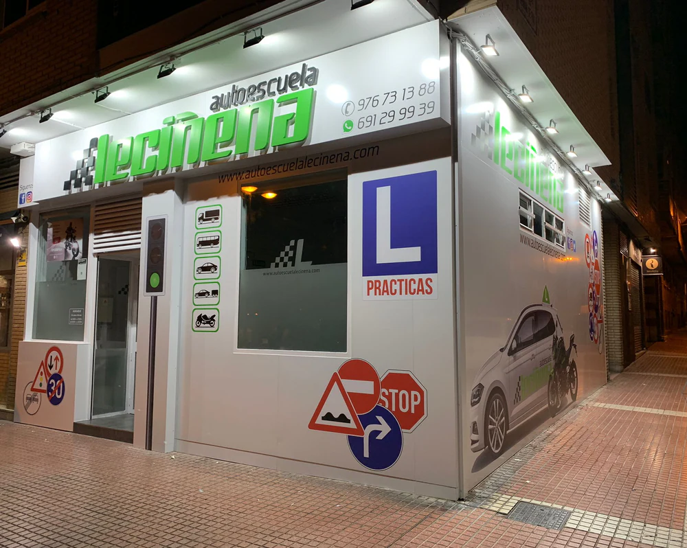 Foto de Autoescuela La Ribera