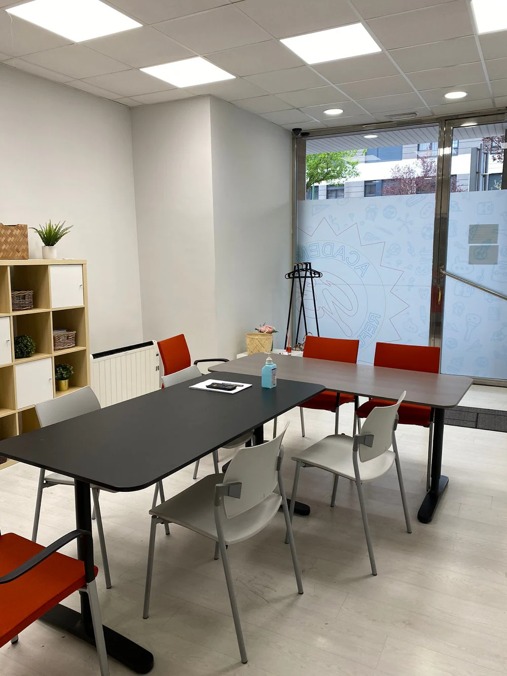 Foto de EDUCA - Centro de Estudios