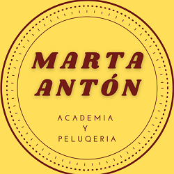 Foto de Peluquería y Academia Marta Antón