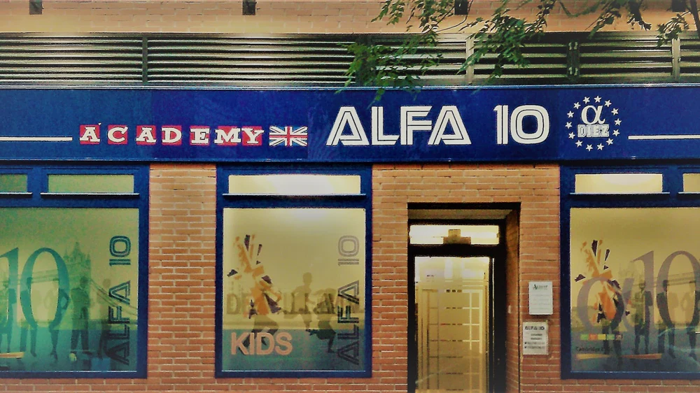 Alfa 10 Academia