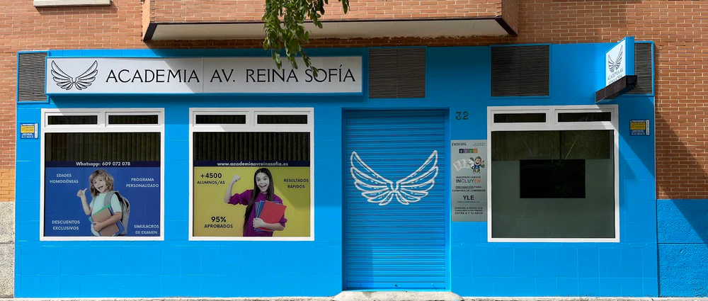 Foto de ACADEMIAS ENTELEQUIA.Centro multidisciplinar de formación y conducta.