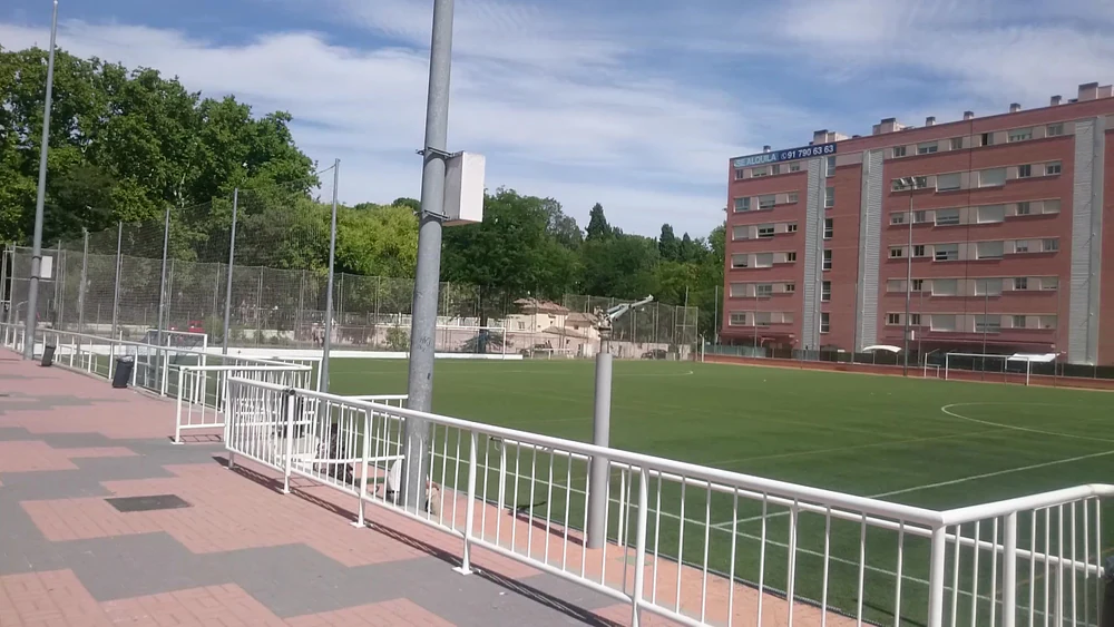 Foto de Campo y Escuela de Fútbol Alameda de Osuna