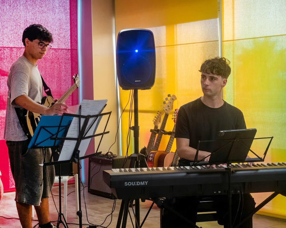 Foto de Alma Music - Formació artística