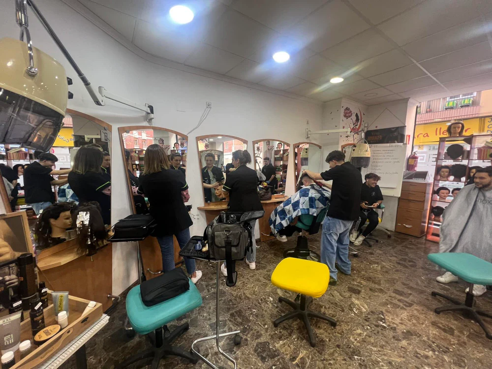 Europa Fashion - Academia peluqueria, estética e idiomas