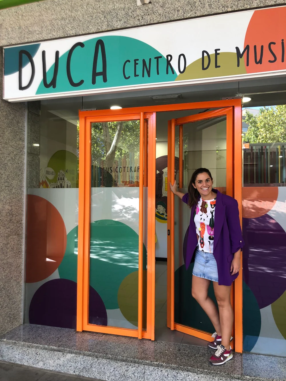DUCA - CENTRO DE MUSICOTERAPIA, MÚSICA E IDIOMAS
