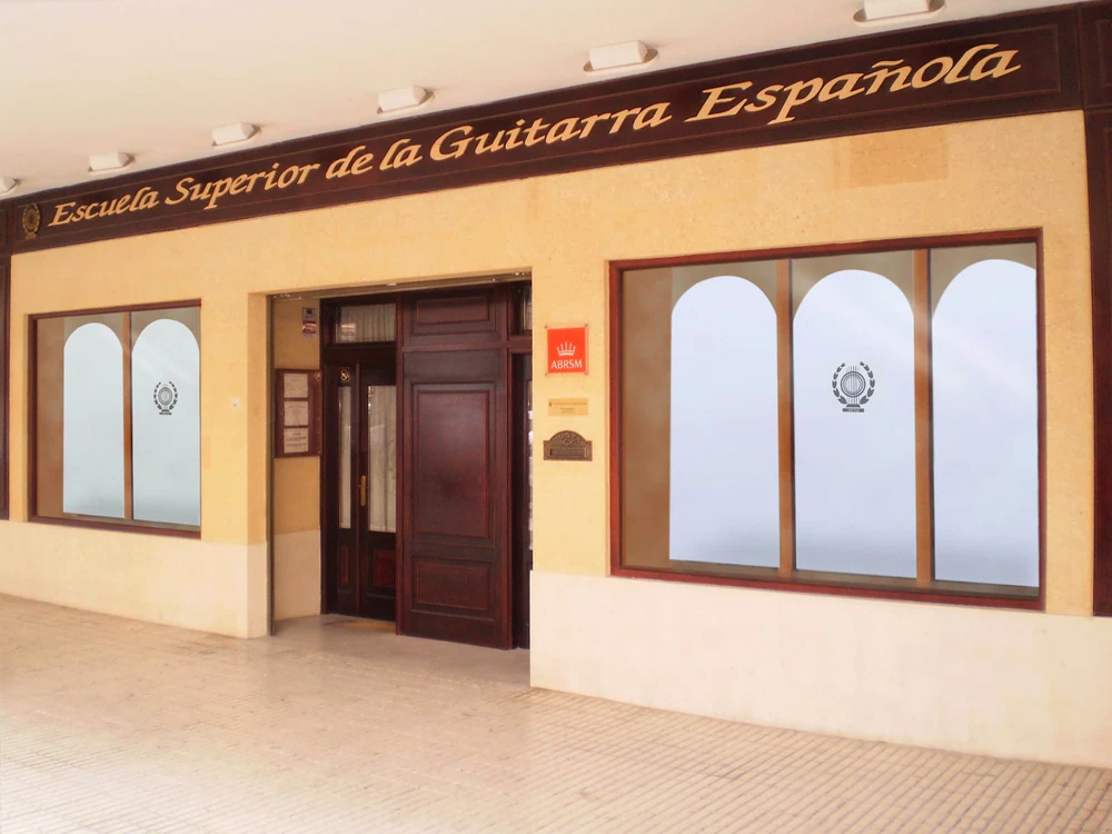 Escuela Superior de la Guitarra Española